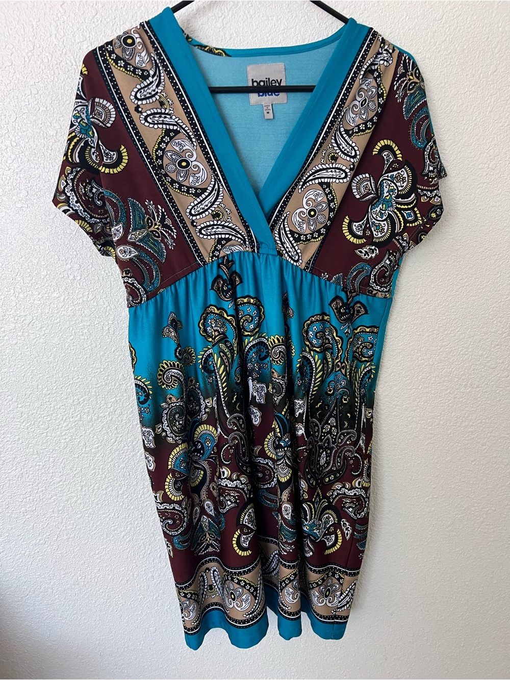 bailey blue Teal and Burgundy Empire Waist V-Neck Tunic Sz Lrg